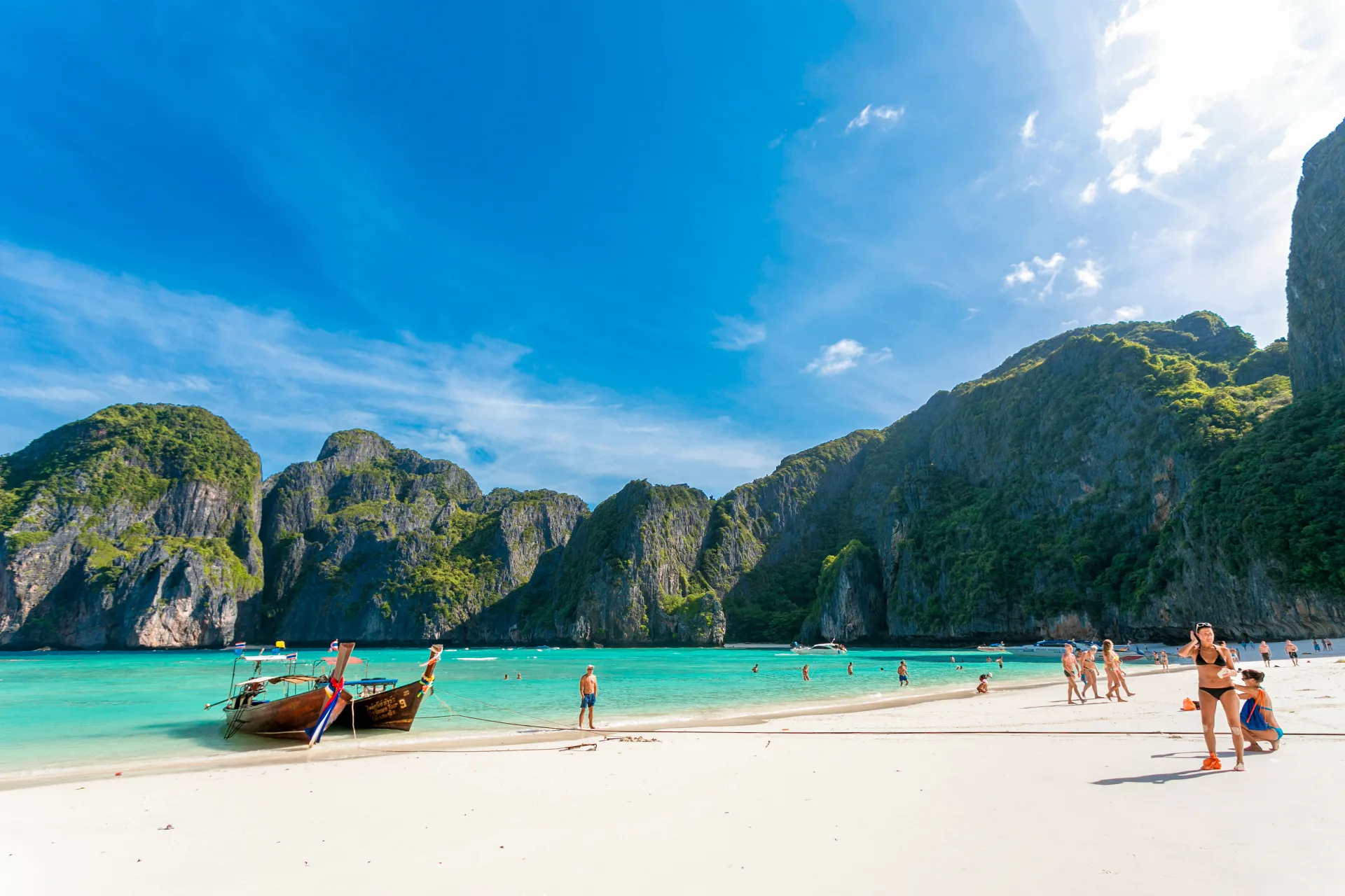 Phi Phi 5 Islands Program