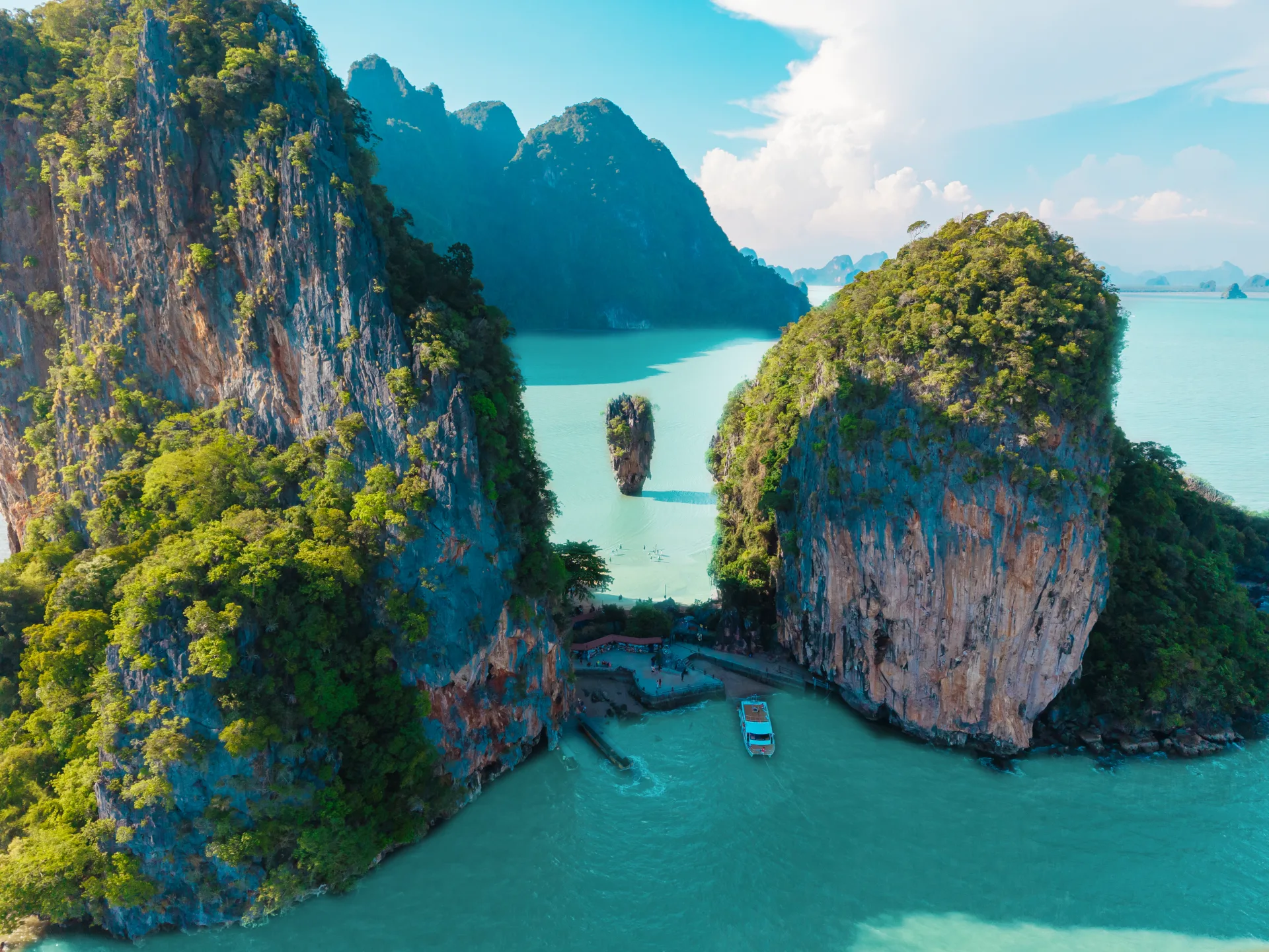 Phang Nga Bay & James Bond Island Tour